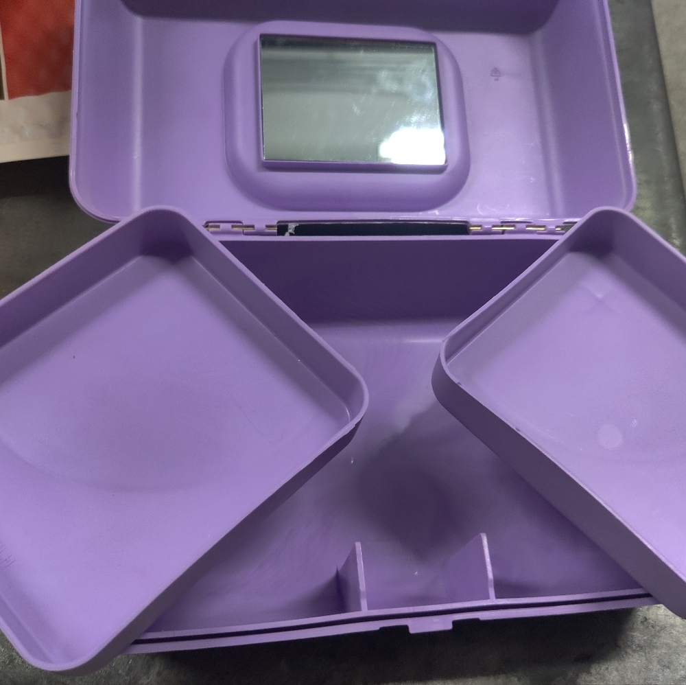 Mini Caboodle Makeup Organizer